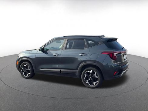 Used 2025 Kia Seltos S FWD image 10