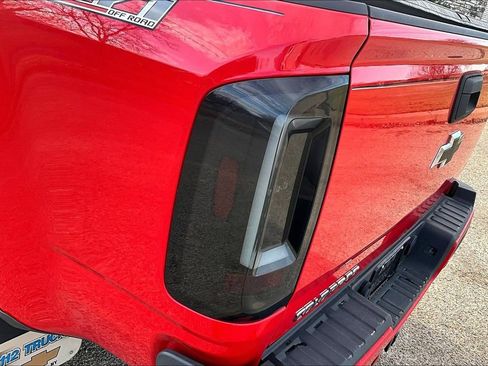 Used 2019 Chevrolet Colorado Z71 image 32