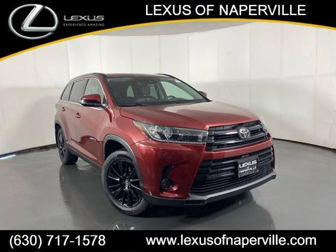 Used 2019 Toyota Highlander SE AWD/4WD image 1