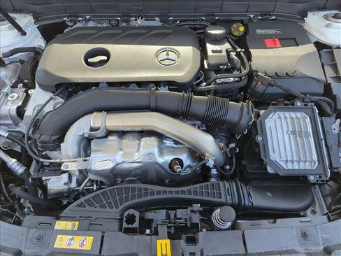 New 2026 Mercedes-Benz GLB 250 image 16