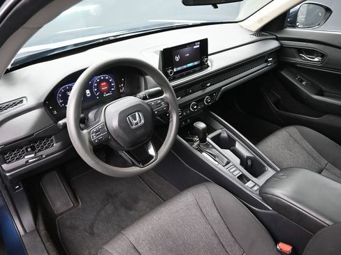 Used 2024 Honda Accord EX image 19
