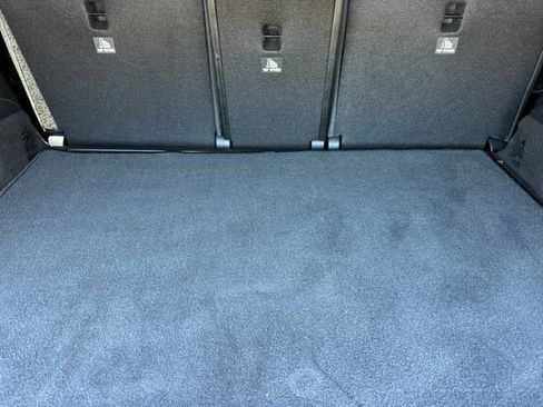 Used 2023 Mercedes-Benz EQB 300 4MATIC image 18