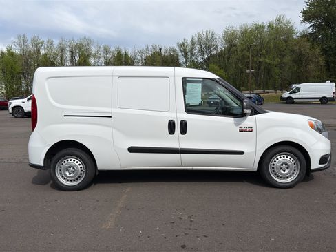 Used 2022 RAM ProMaster City Tradesman FWD image 22