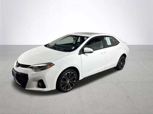 Used 2016 Toyota Corolla S image 2