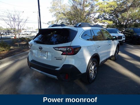 Used 2022 Subaru Outback Touring image 7