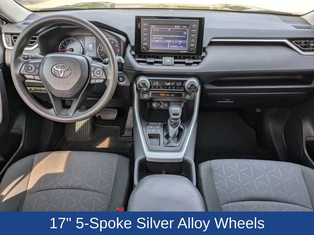 Used 2022 Toyota RAV4 XLE w/ Convenience Package FWD image 18