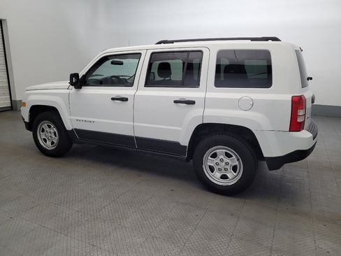 Used 2014 Jeep Patriot Sport AWD/4WD image 3