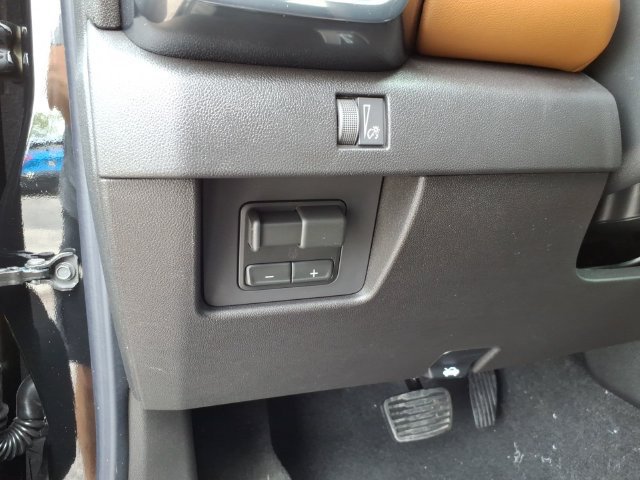 New 2026 GMC Canyon AT4 w/ Technology Plus Package AWD/4WD image 30