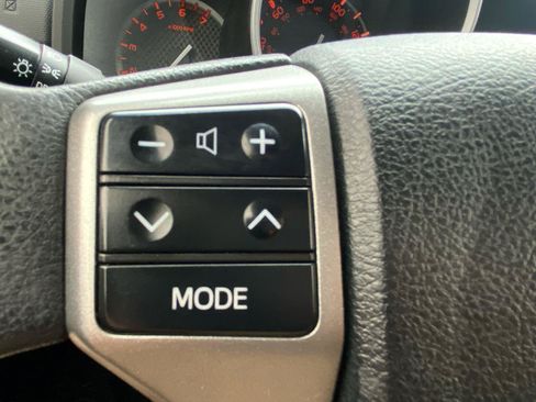 Used 2013 Toyota 4Runner SR5 w/ Convenience Pkg AWD/4WD image 29
