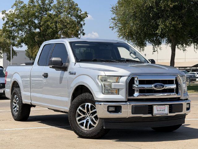 Used 2017 Ford F150 XLT w/ Equipment Group 301A Mid RWD image 2