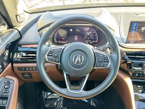 Used 2025 Acura MDX w/ Technology Package image 26