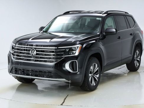 New 2026 Volkswagen Atlas SE image 1