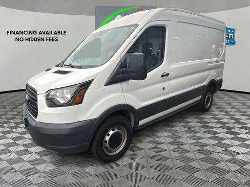 Used 2017 Ford Transit 250 130 Medium Roof RWD image 2