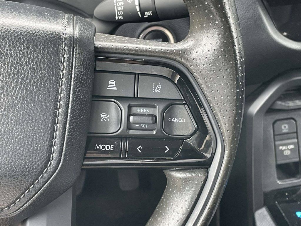Used 2023 Toyota Tundra SR5 w/ SR5 Convenience Package AWD/4WD image 21