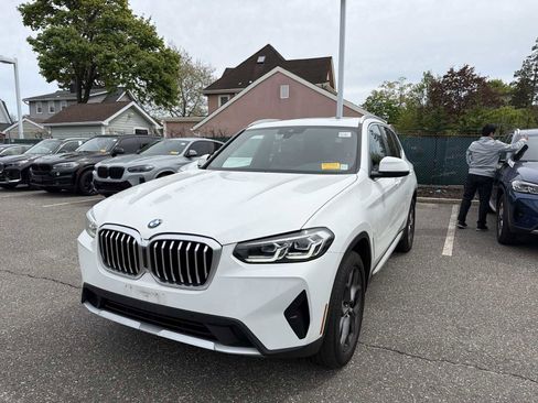 Used 2023 BMW X3 xDrive30i w/ Convenience Package AWD/4WD image 6