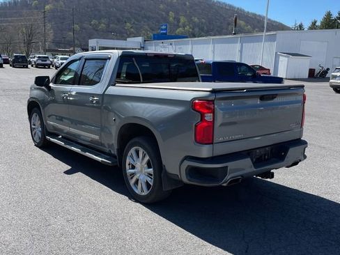 Used 2024 Chevrolet Silverado 1500 High Country w/ High Country Premium Package AWD/4WD image 9