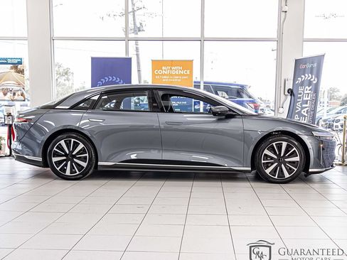 Used 2024 Lucid Air Touring AWD/4WD image 10