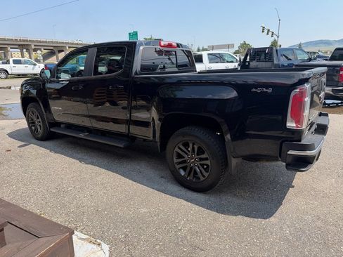 Used 2017 GMC Canyon SLE w/ Nightfall Edition AWD/4WD image 6