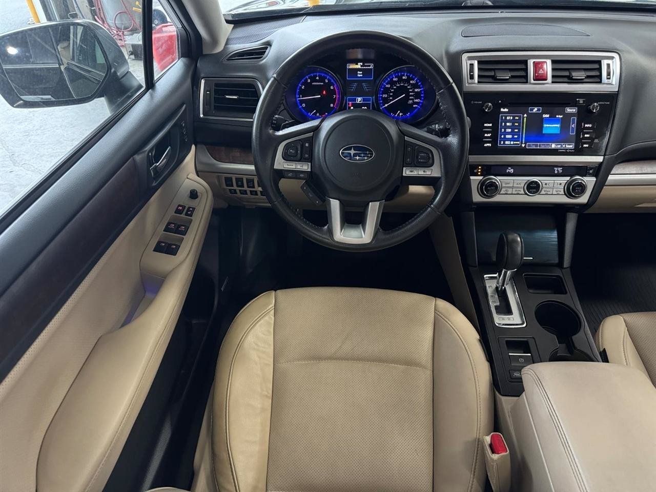 Used 2017 Subaru Outback 2.5i Limited AWD/4WD image 5