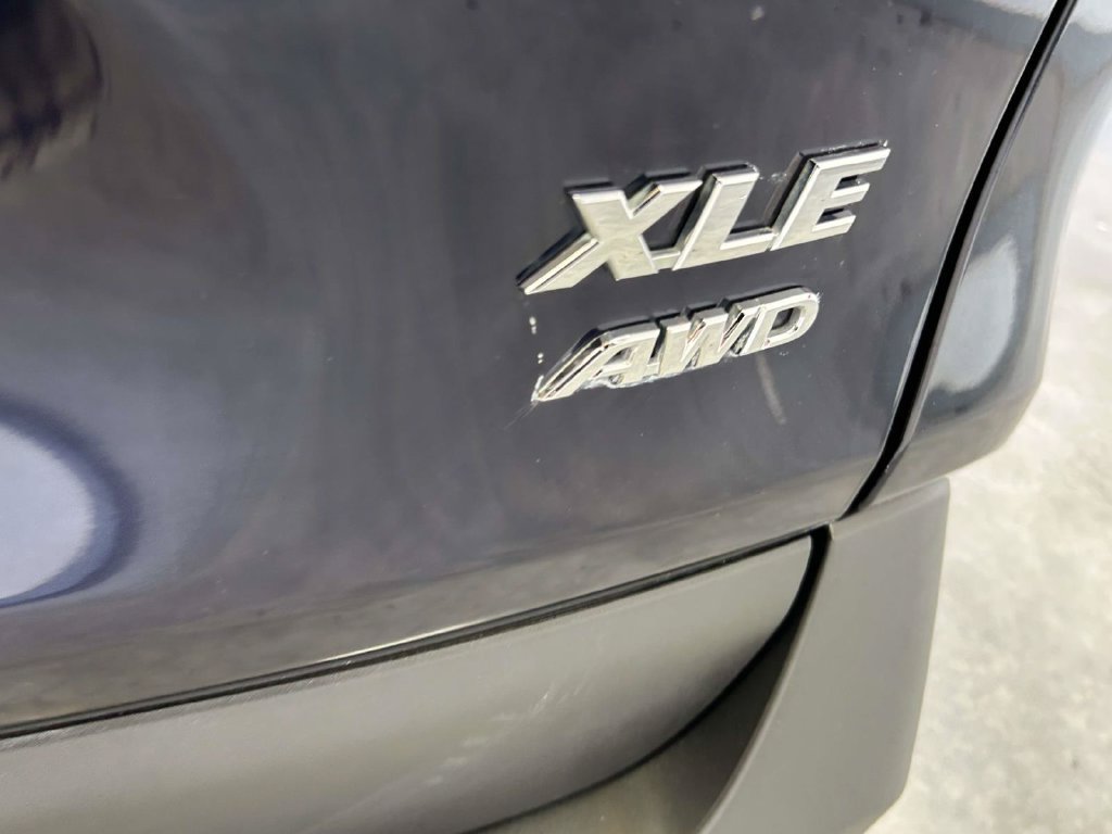 Certified 2025 Toyota RAV4 XLE AWD/4WD image 11