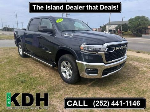 New 2025 RAM 1500 Big Horn AWD/4WD image 1