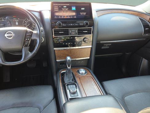Used 2021 Nissan Armada SL w/ Captain's Chairs Package AWD/4WD image 13