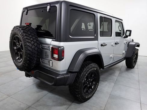 Used 2023 Jeep Wrangler Unlimited AWD/4WD image 7
