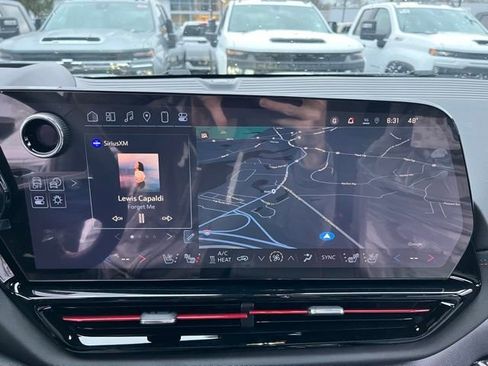 New 2025 Chevrolet Silverado EV RST image 30