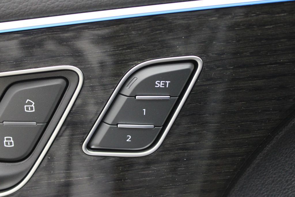 New 2027 Audi Q8 Prestige AWD/4WD image 19