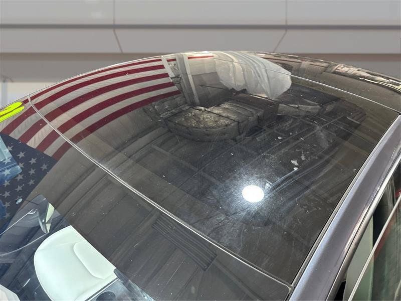 Used 2021 Tesla Model 3 Standard Range Plus RWD image 12