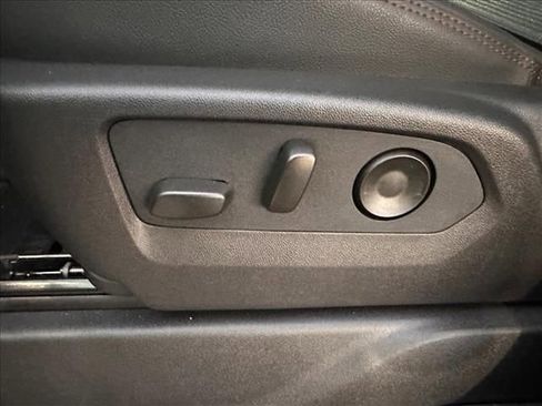 New 2026 GMC Sierra 2500 AT4 w/ AT4 Premium Plus Package image 24