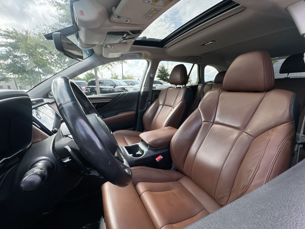 Used 2020 Subaru Outback Touring XT AWD/4WD image 10