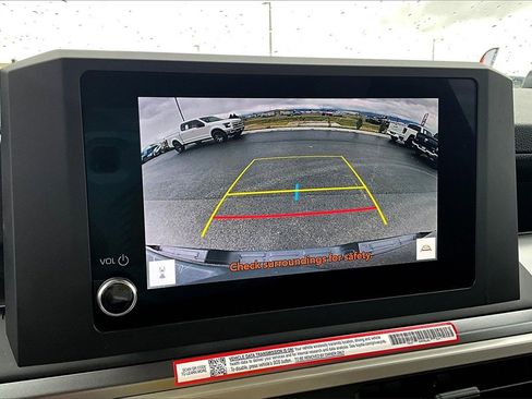 Used 2025 Toyota Tacoma TRD Off-Road image 22