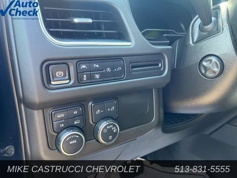 Used 2022 Chevrolet Tahoe LT w/ Luxury Package AWD/4WD image 10