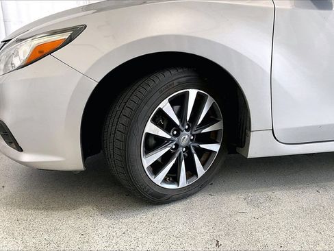 Used 2017 Nissan Altima 2.5 SV FWD image 20