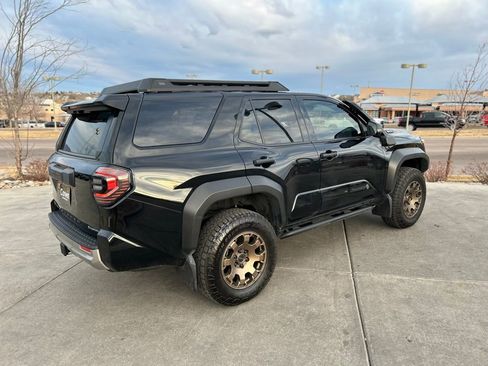 Used 2025 Toyota 4Runner Trailhunter image 7