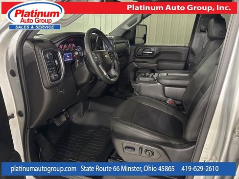 Used 2023 Chevrolet Silverado 3500 LTZ image 10