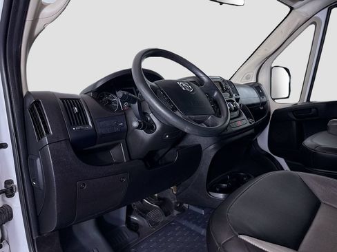 Used 2019 RAM ProMaster 2500 FWD image 9