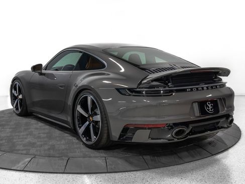 Used 2023 Porsche 911 Carrera 4S image 5
