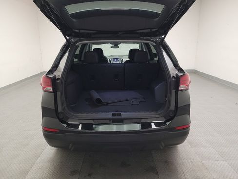 Used 2024 Chevrolet Equinox LS w/ LS Convenience Package image 29