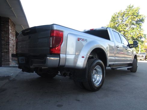 Used 2021 Ford F350 Lariat w/ Lariat Ultimate Package image 16