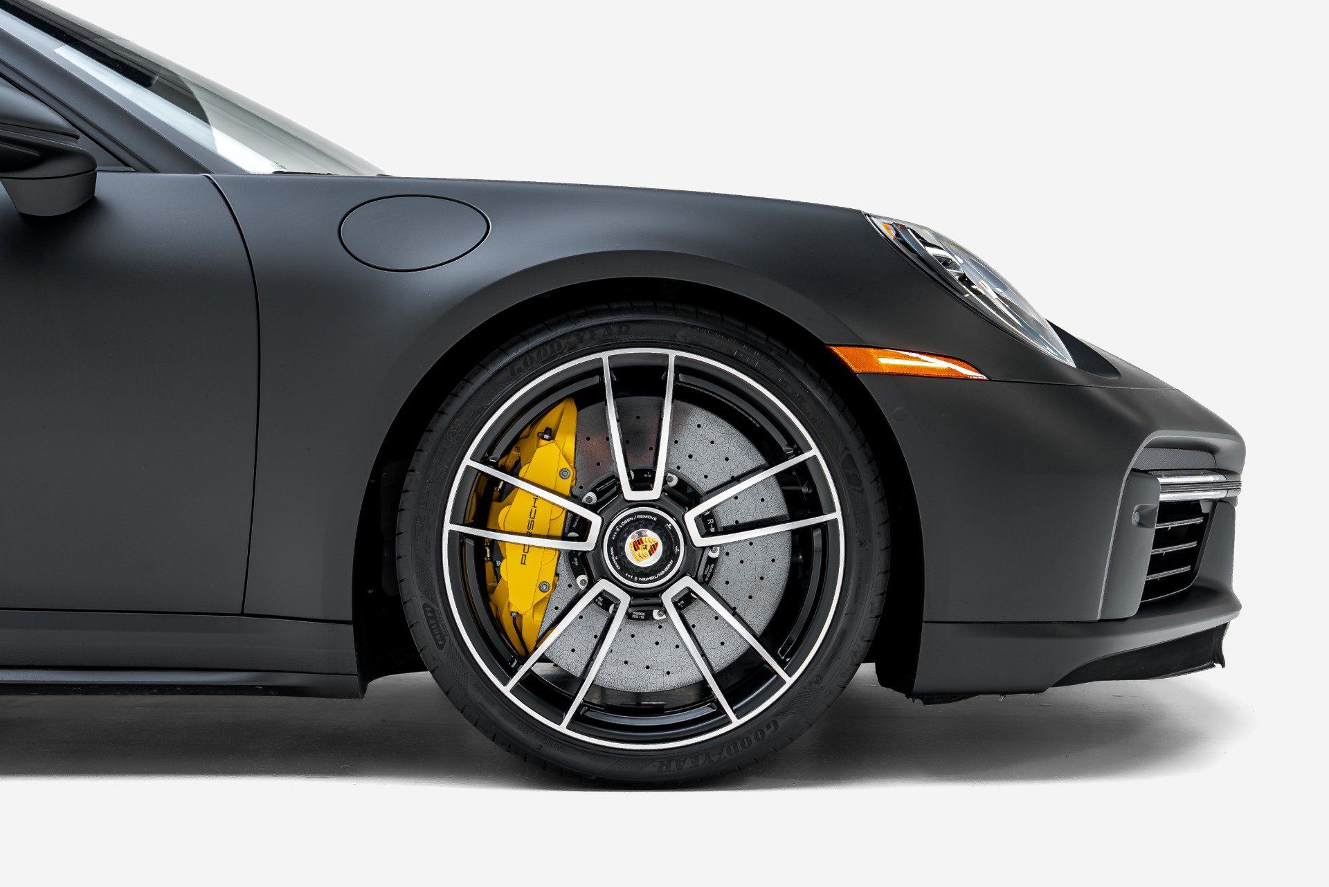 Used 2022 Porsche 911 Turbo S AWD/4WD image 22