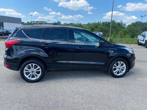 Used 2019 Ford Escape SE FWD image 7