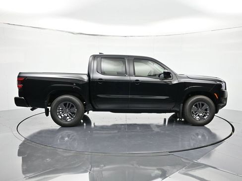 New 2026 Nissan Frontier SV image 4