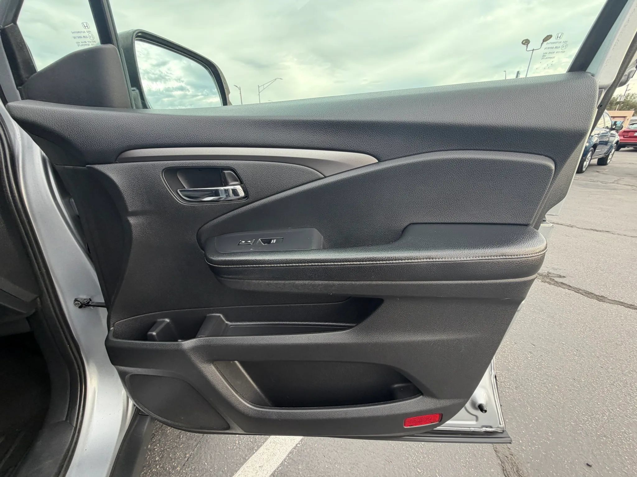 Used 2019 Honda Ridgeline RT image 15