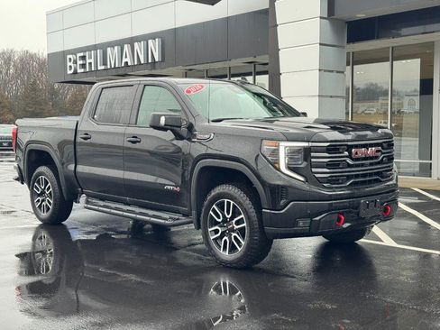 New 2026 GMC Sierra 1500 AT4 w/ AT4 Premium Package image 2