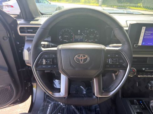 Used 2026 Toyota Tacoma TRD Sport AWD/4WD image 15