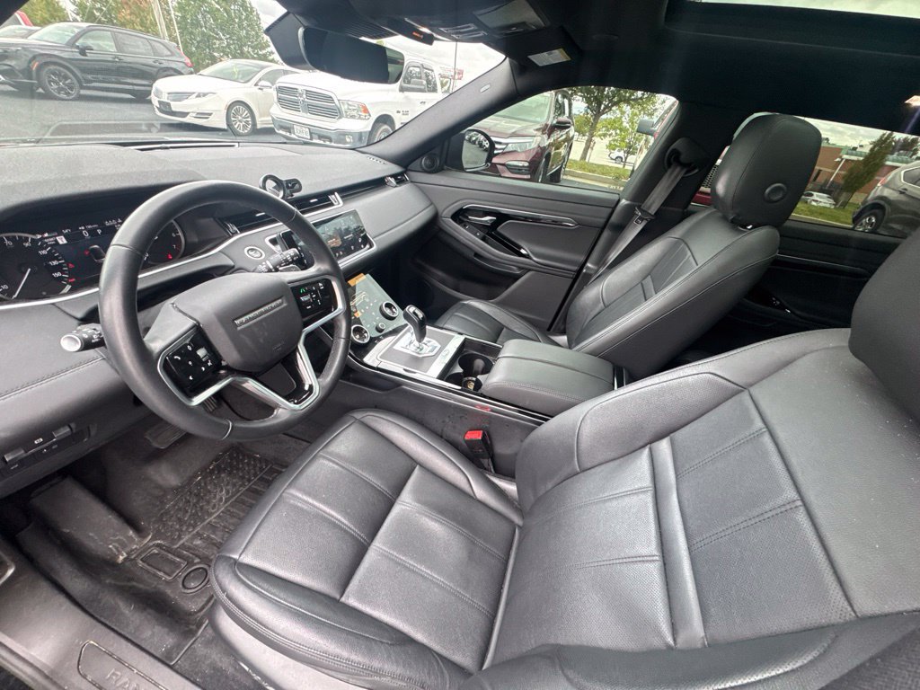 Used 2023 Land Rover Range Rover Evoque SE AWD/4WD image 32
