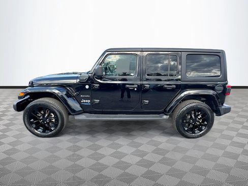Used 2022 Jeep Wrangler Unlimited Sahara w/ Cold Weather Group AWD/4WD image 9