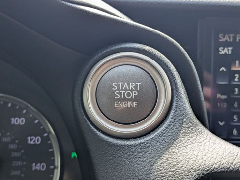 Used 2017 Lexus IS 200t w/ Navigation System Package image 22